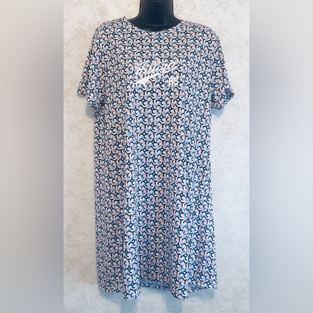 Tommy Hilfiger Women's Pullover Night Shirt Logo Pink Blue Large Short Sleeve